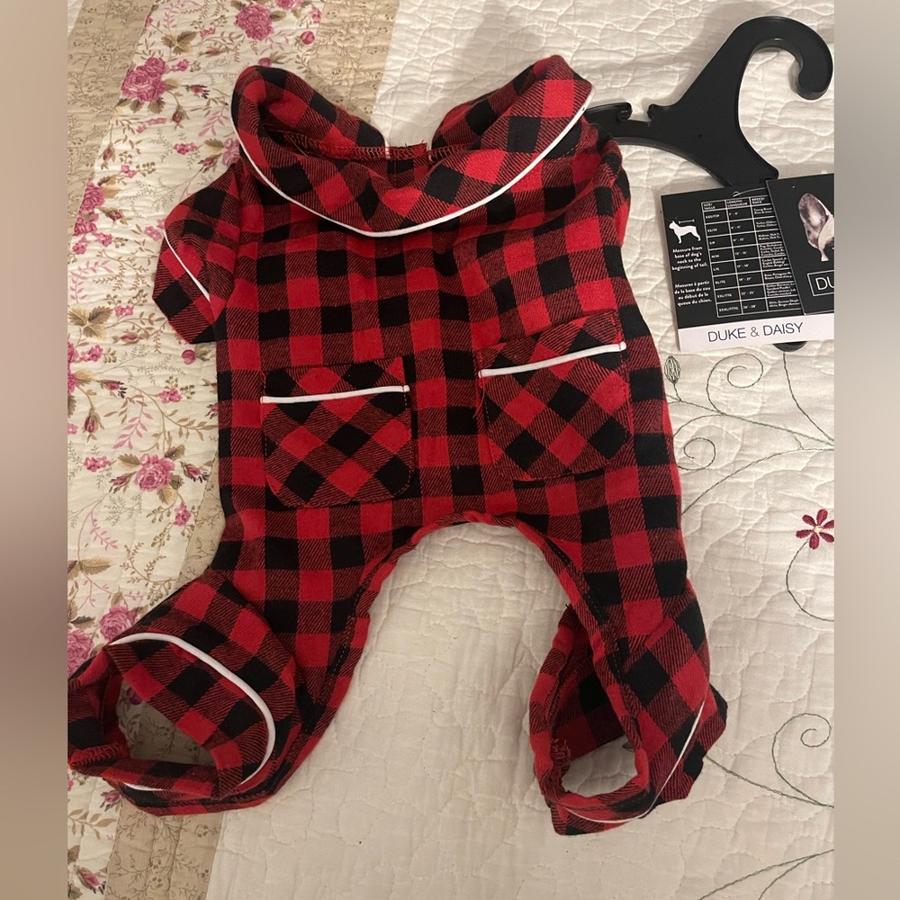 Duke &Daisy flannel pajamas size xs